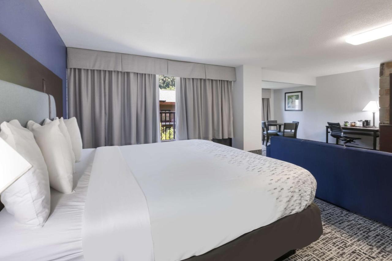Surestay Plus Hotel By Best Western Gatlinburg Exterior foto