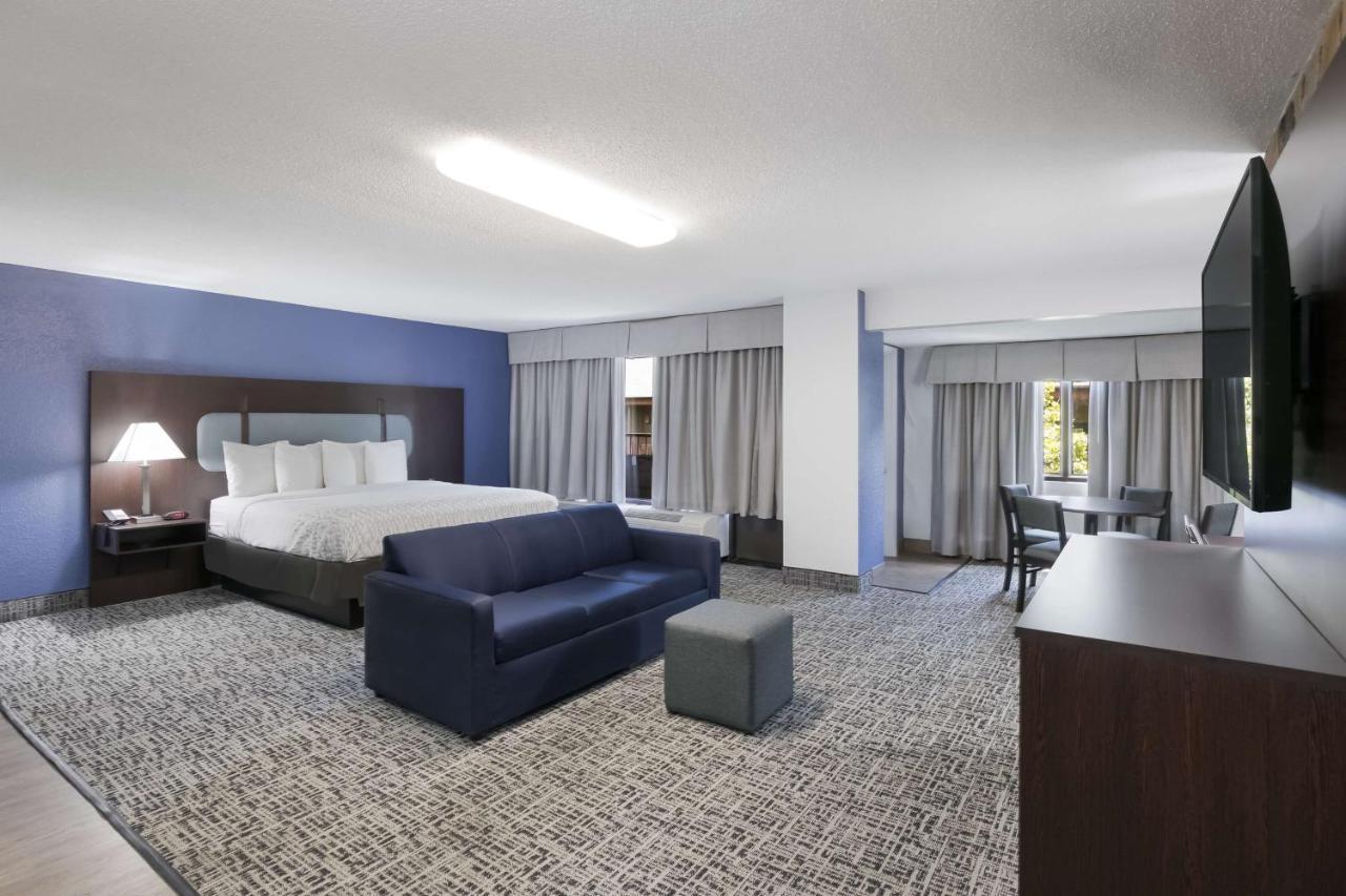 Surestay Plus Hotel By Best Western Gatlinburg Exterior foto