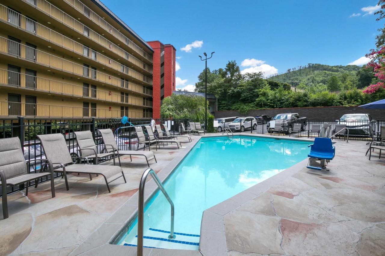 Surestay Plus Hotel By Best Western Gatlinburg Exterior foto